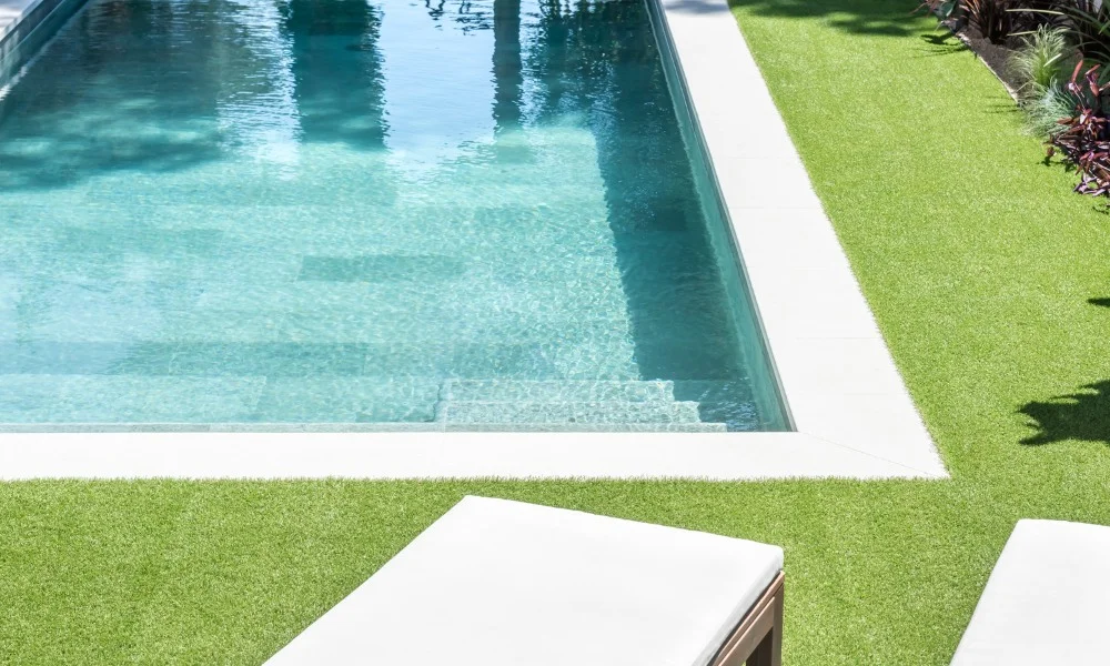 revestimiento porcelánico para piscinas