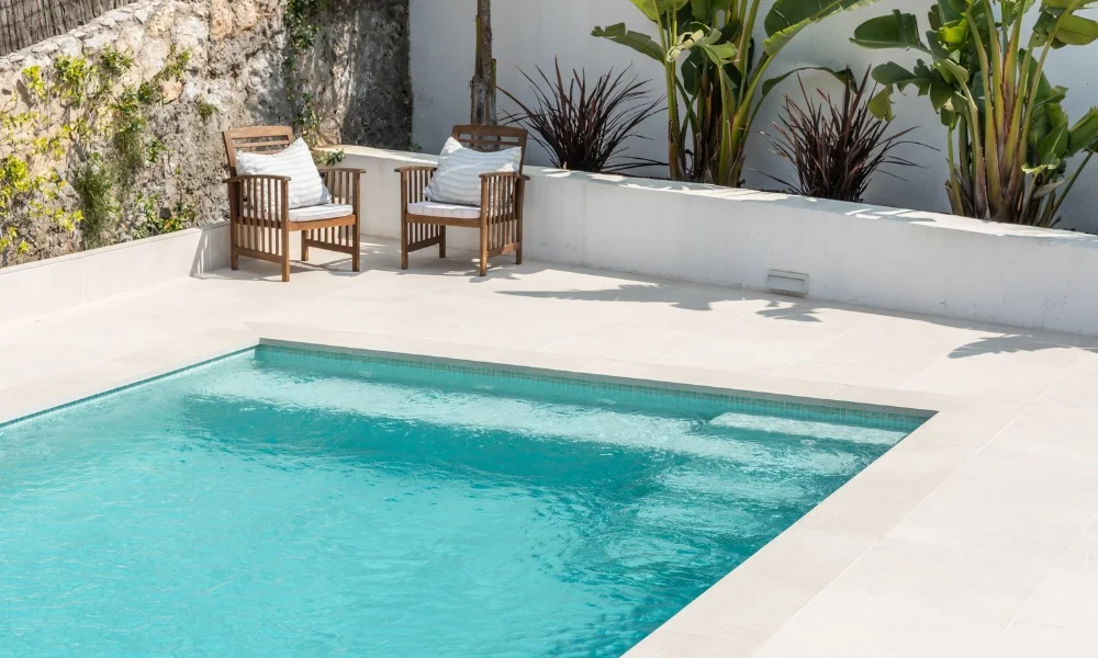 contruccion de piscinas segur de calafell