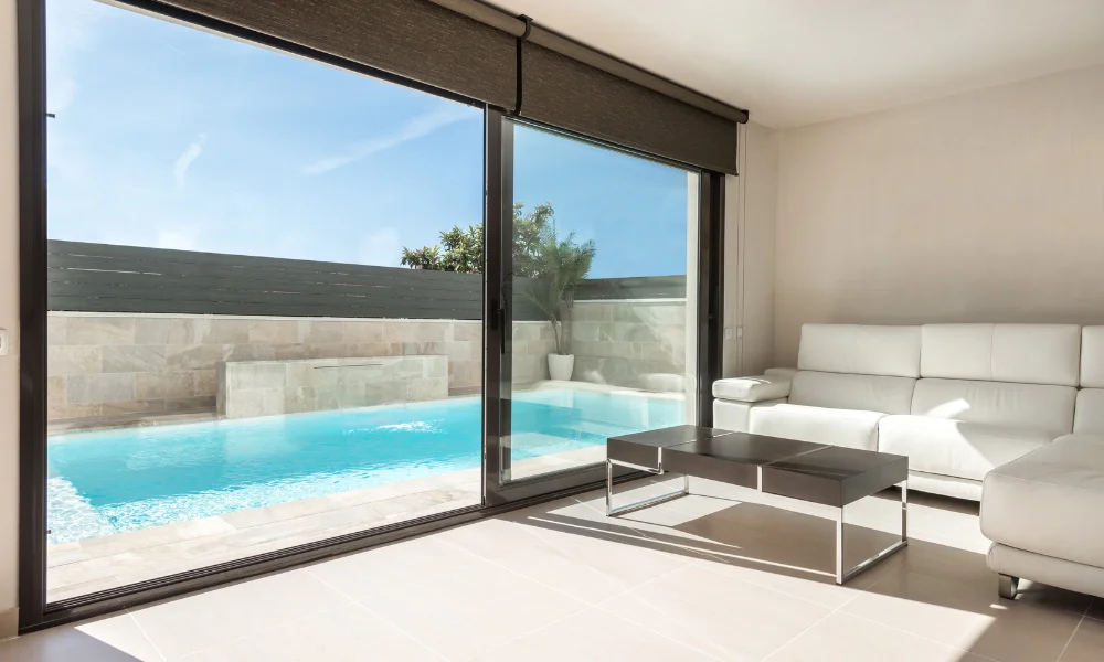 piscinas de obra segun orientacion solar
