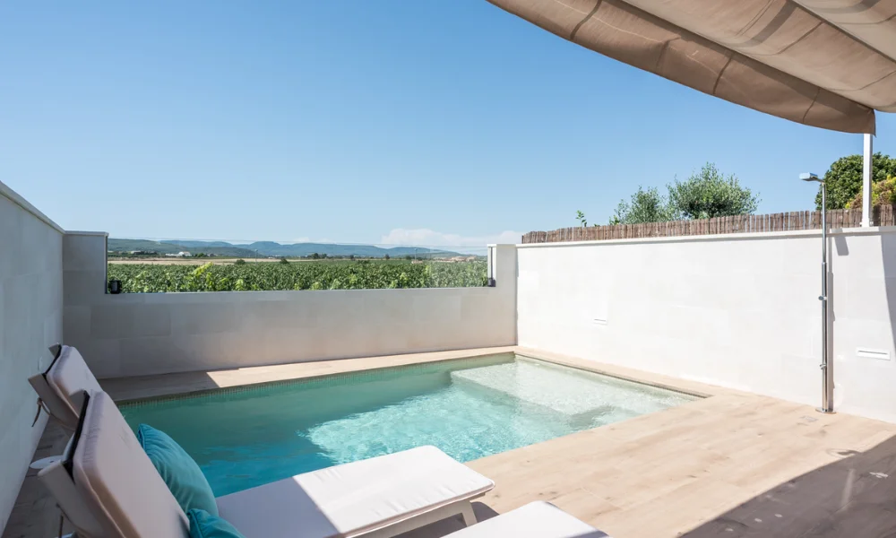 piscina casa mediterranea