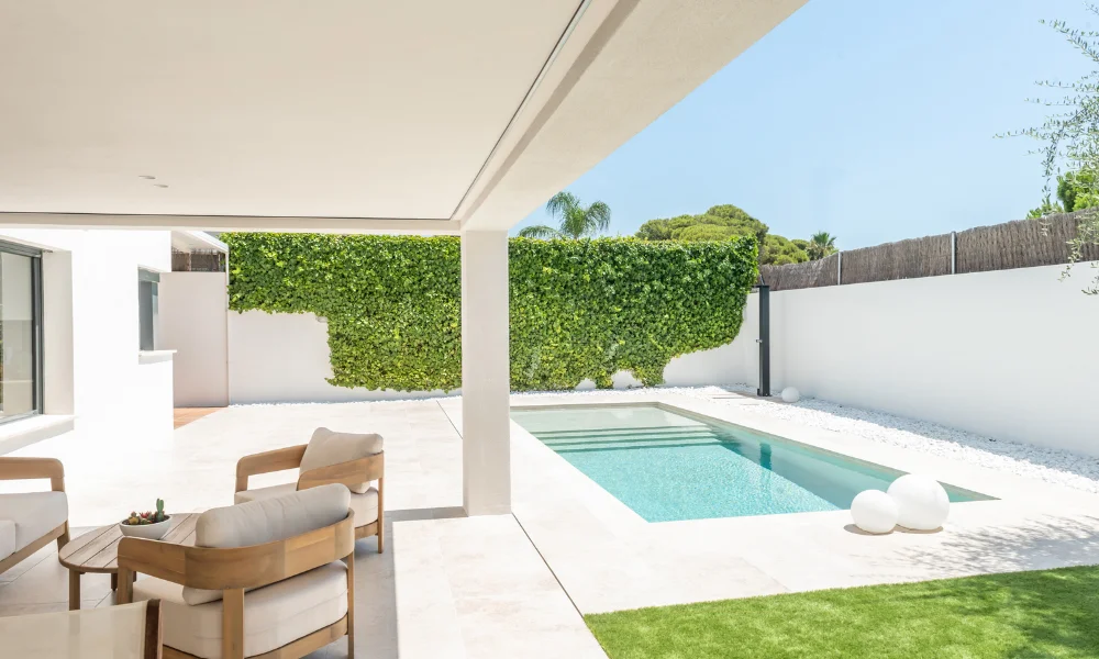 piscina casa obra nueva